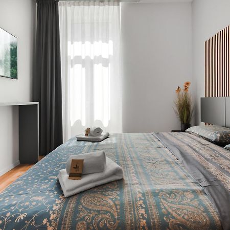 Suite Liberty View - Trieste Center Ponte Rosso Bagian luar foto